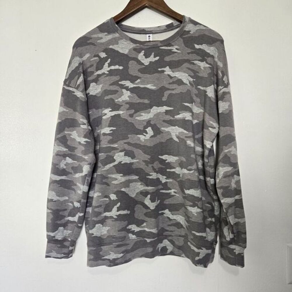 ATHLETA Balance Pullover Sweatshirt Size Medium Camo Lux‎ Dark Gray Top Women's